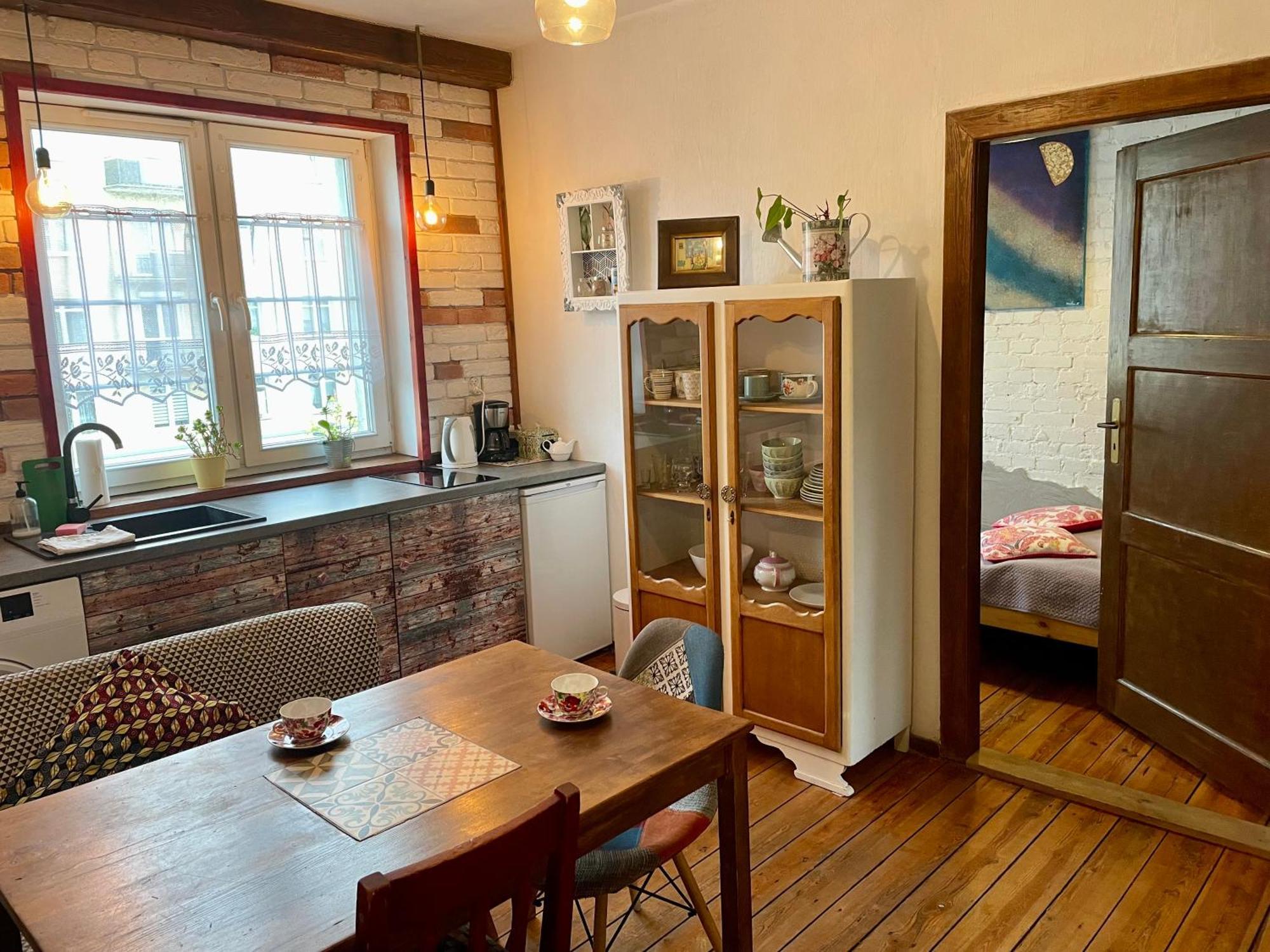 Apartament Do Zobaczenia Olsztyn Miejsce Nieidealne Luaran gambar