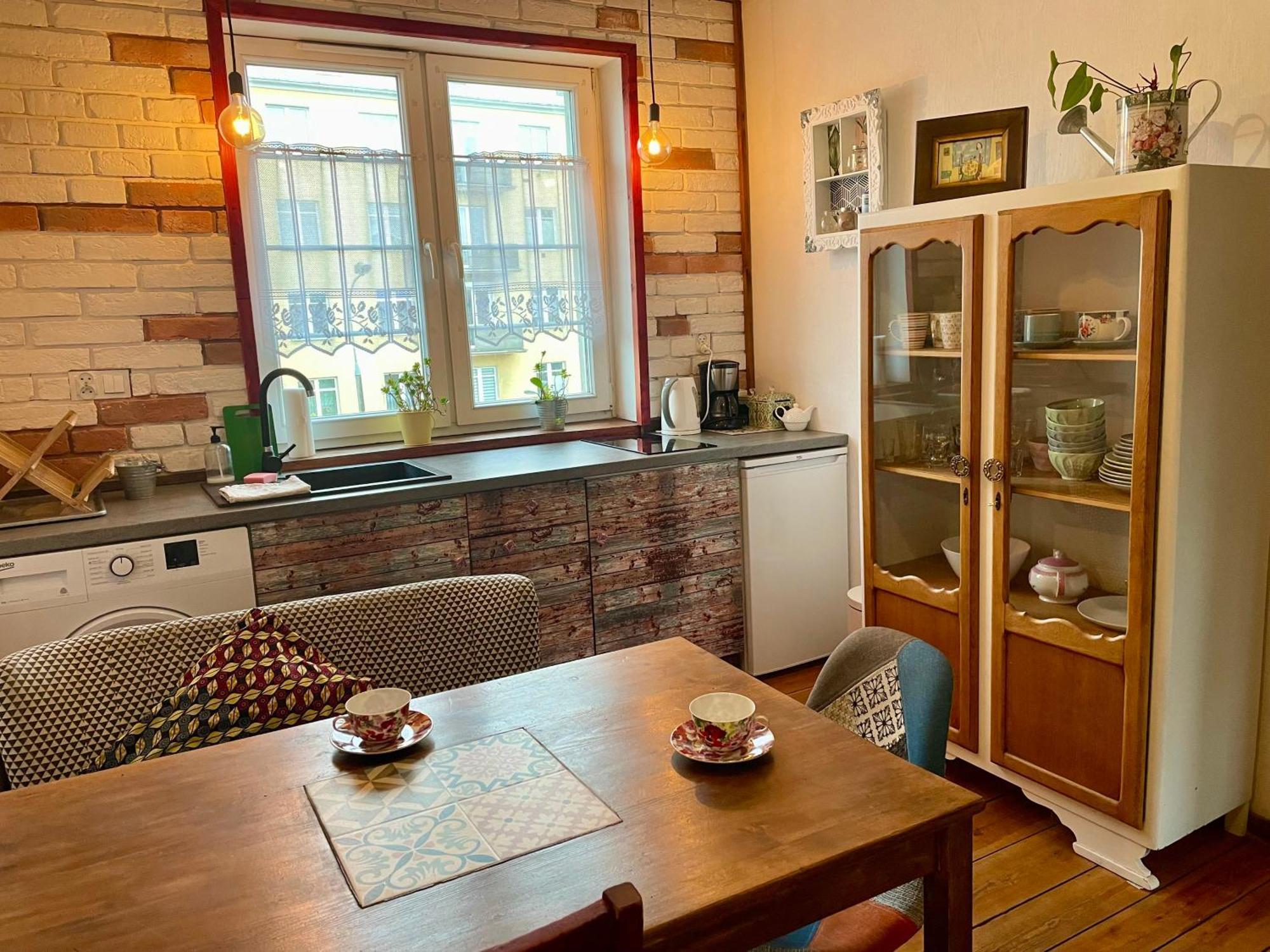 Apartament Do Zobaczenia Olsztyn Miejsce Nieidealne Luaran gambar